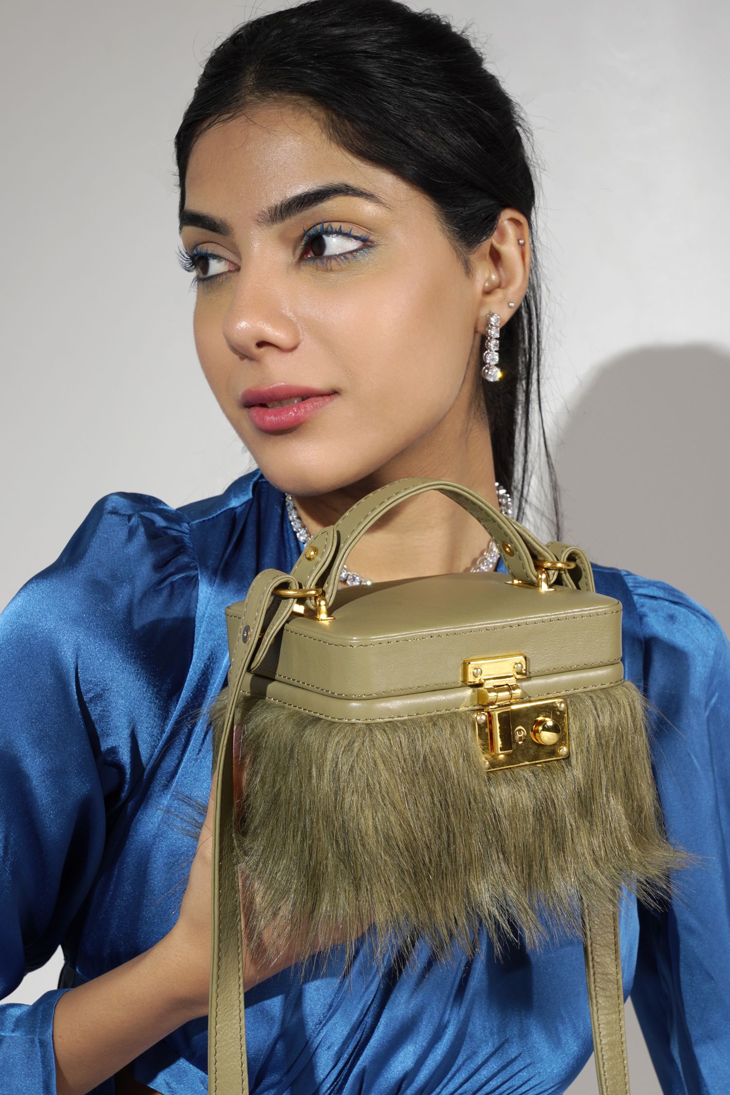 Nori Bag Metallic Green (6) Nori Bag Olive Green